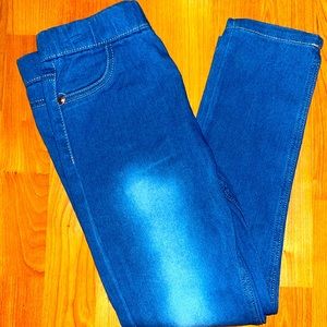 “Vince Camuto Jeans”